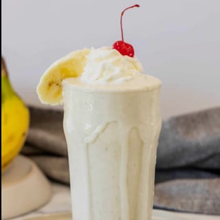 Regular banana shake