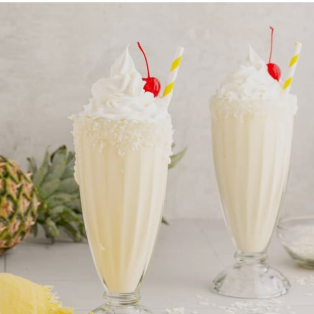 Large pineapple shake.